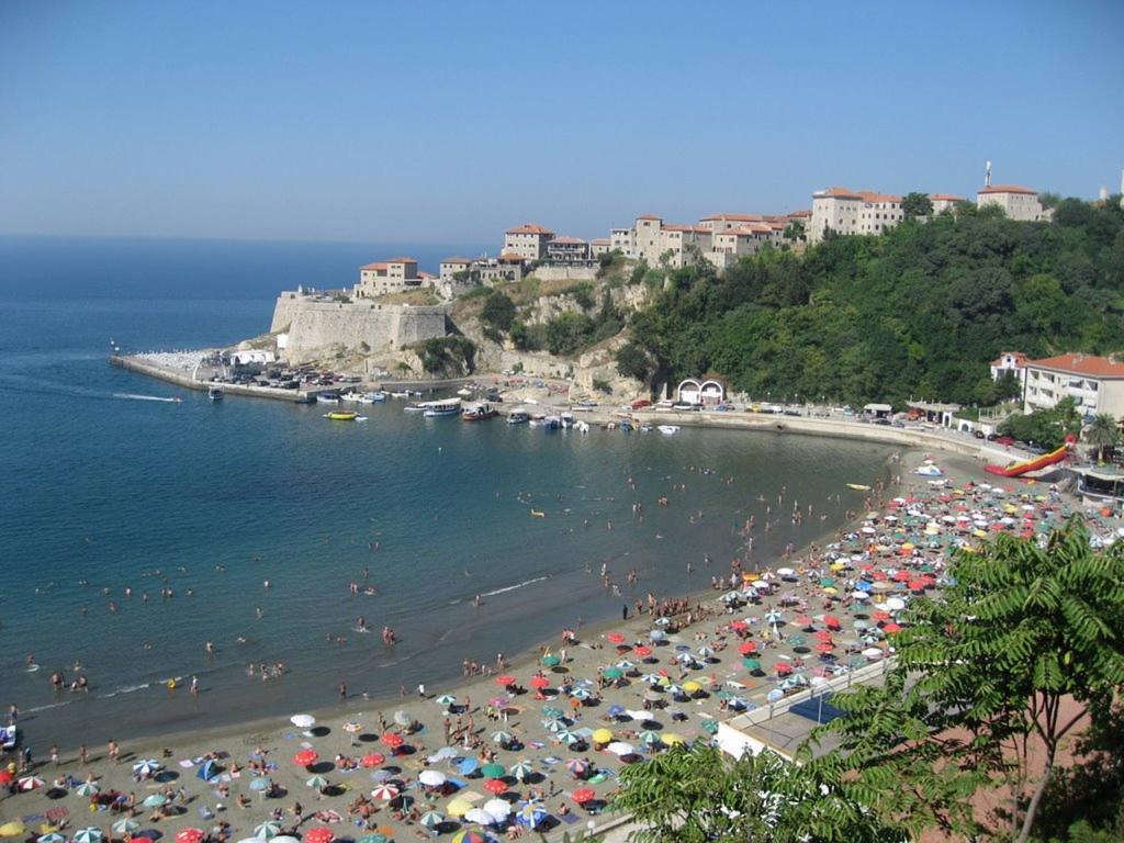 Hotel Casa Hena Ulcinj Exterior foto